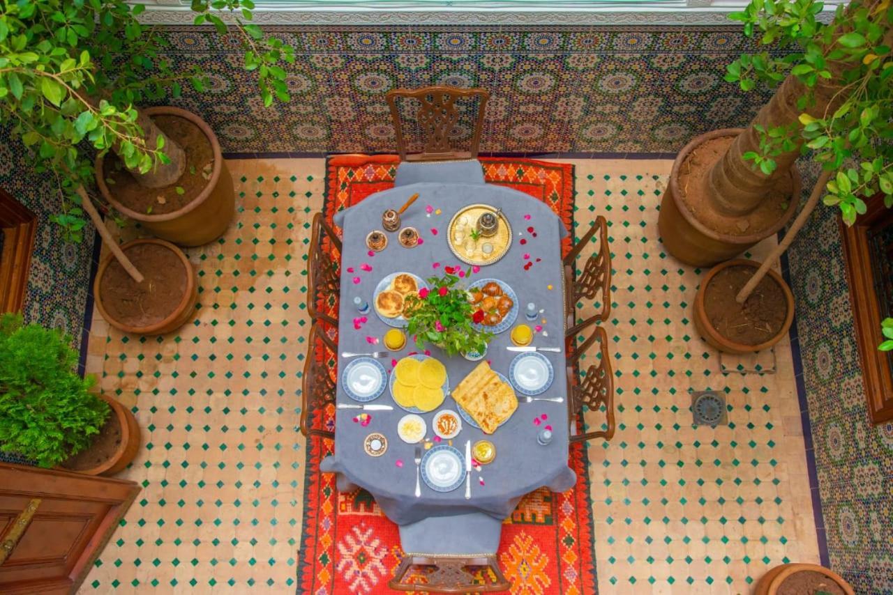 Riad Amely Marrakesh Bagian luar foto